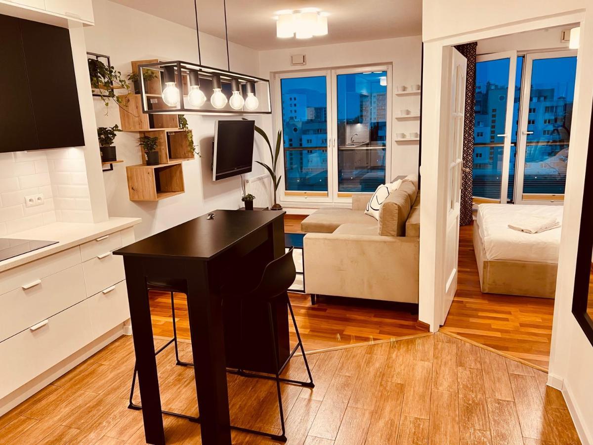 Jardin Apartment Ursynow วอร์ซอ ภายนอก รูปภาพ